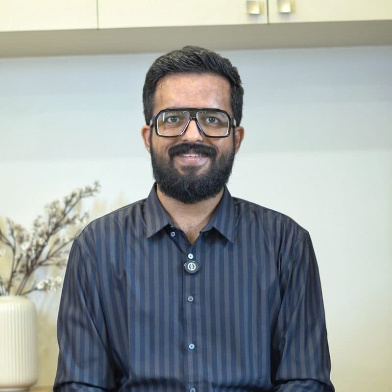 Dr. Raed Saeed - Consultant Orthodontist & Dentofacial Orthopaedist