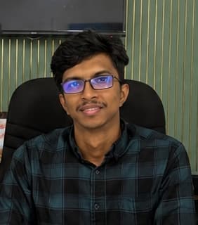Dr. Rahul Thunura - Founder & Chief Dental Surgeon
